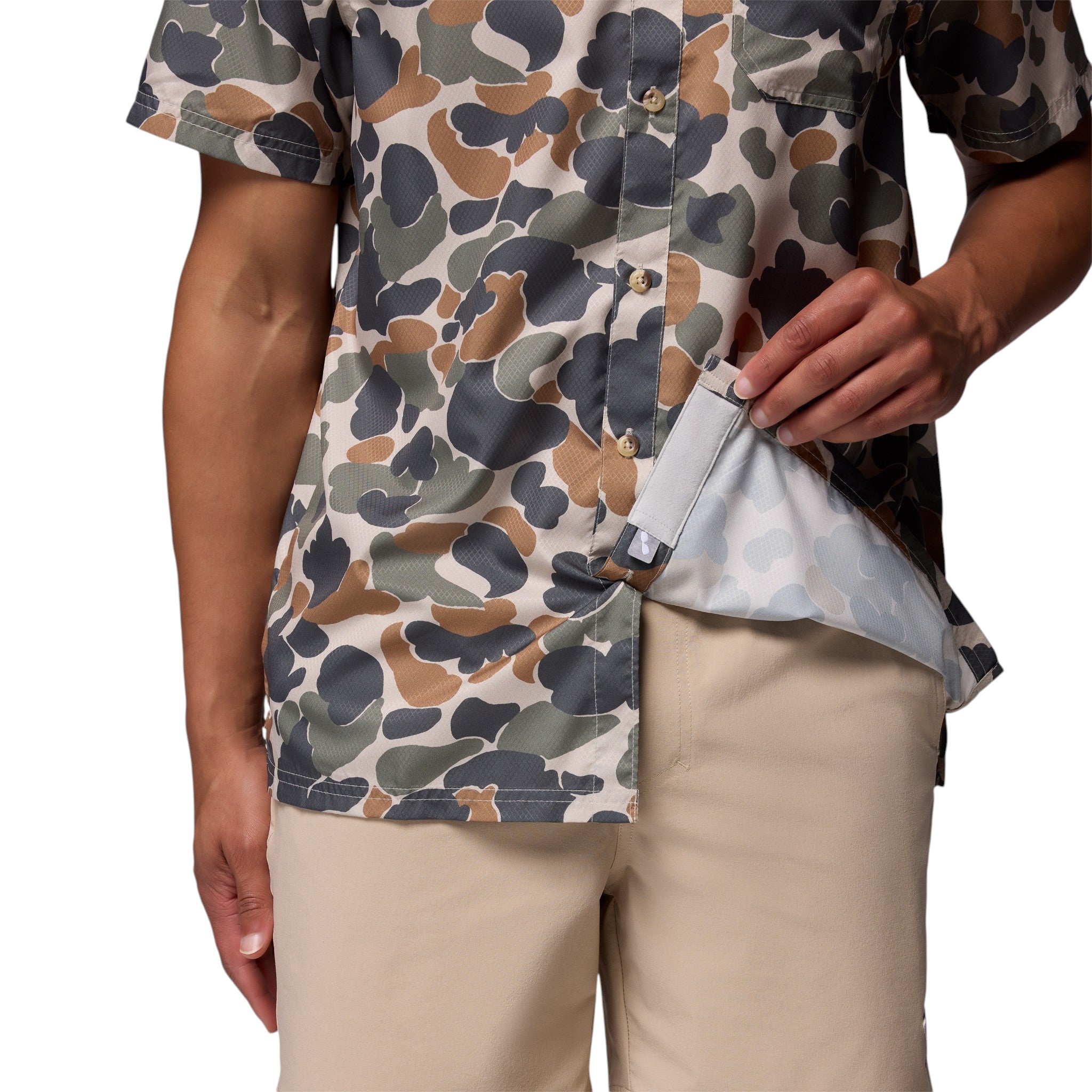 Columbia Texas Longhorns Super Slack Tide Omni-Wick Button-Up Camo Shirt