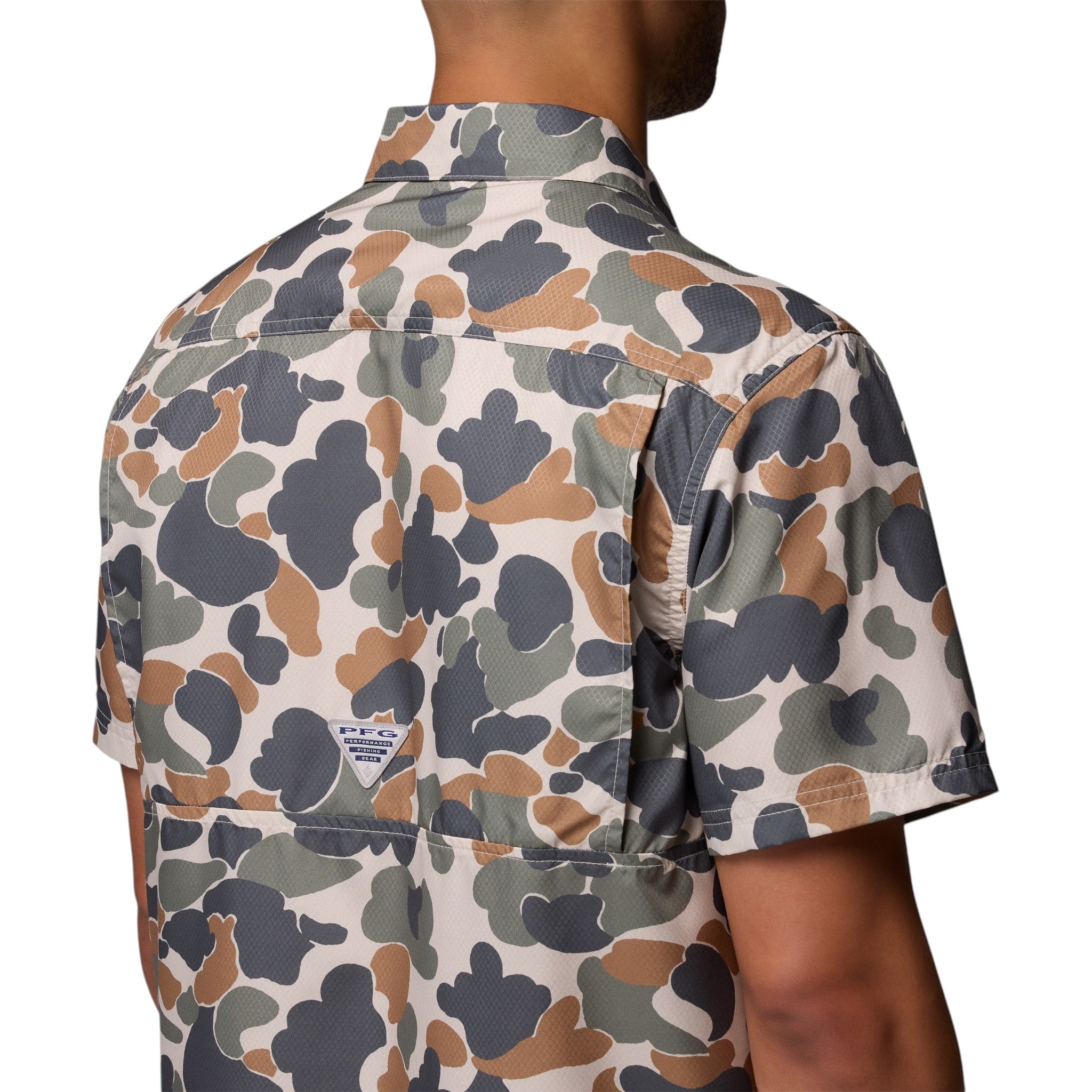 Columbia Texas Longhorns Super Slack Tide Omni-Wick Button-Up Camo Shirt