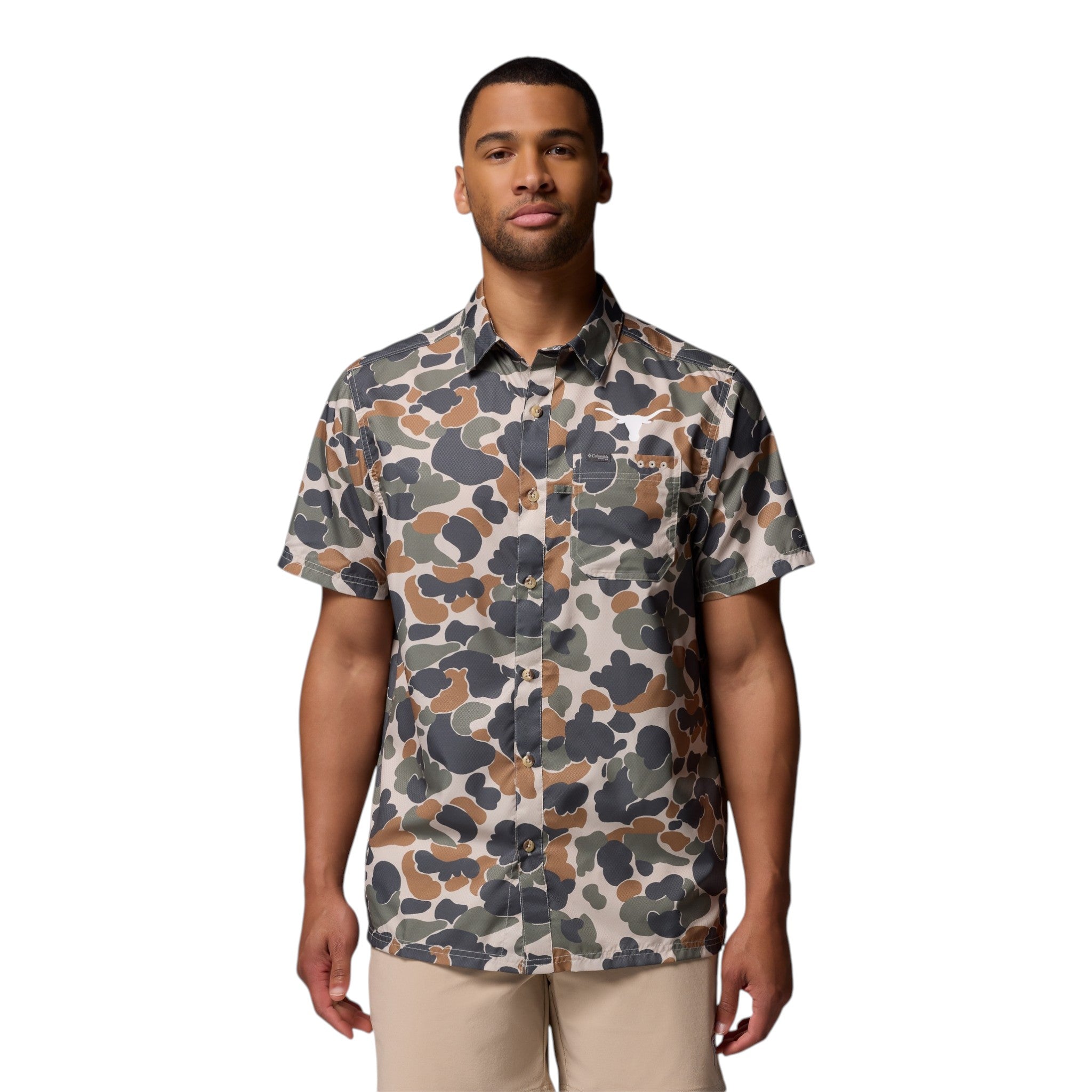 Columbia Texas Longhorns Super Slack Tide Omni-Wick Button-Up Camo Shirt