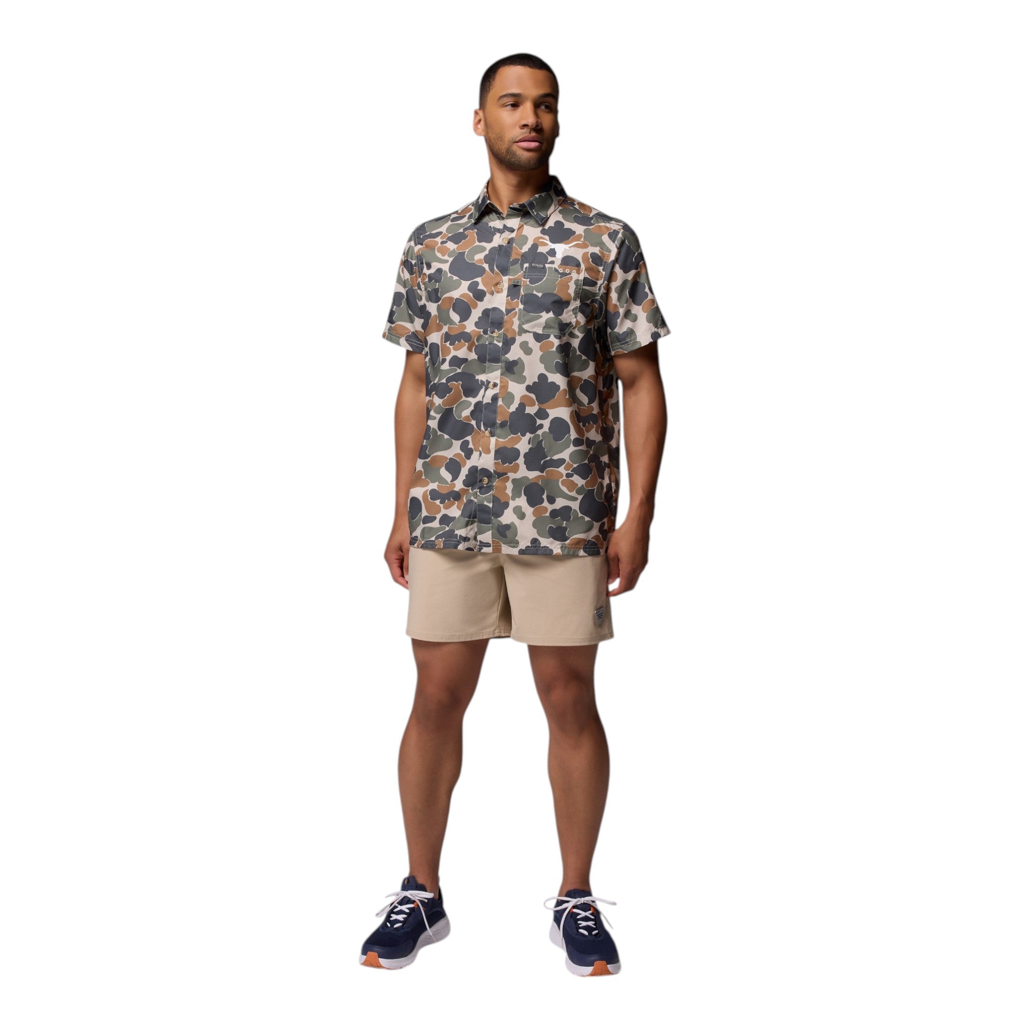 Columbia Texas Longhorns Super Slack Tide Omni-Wick Button-Up Camo Shirt