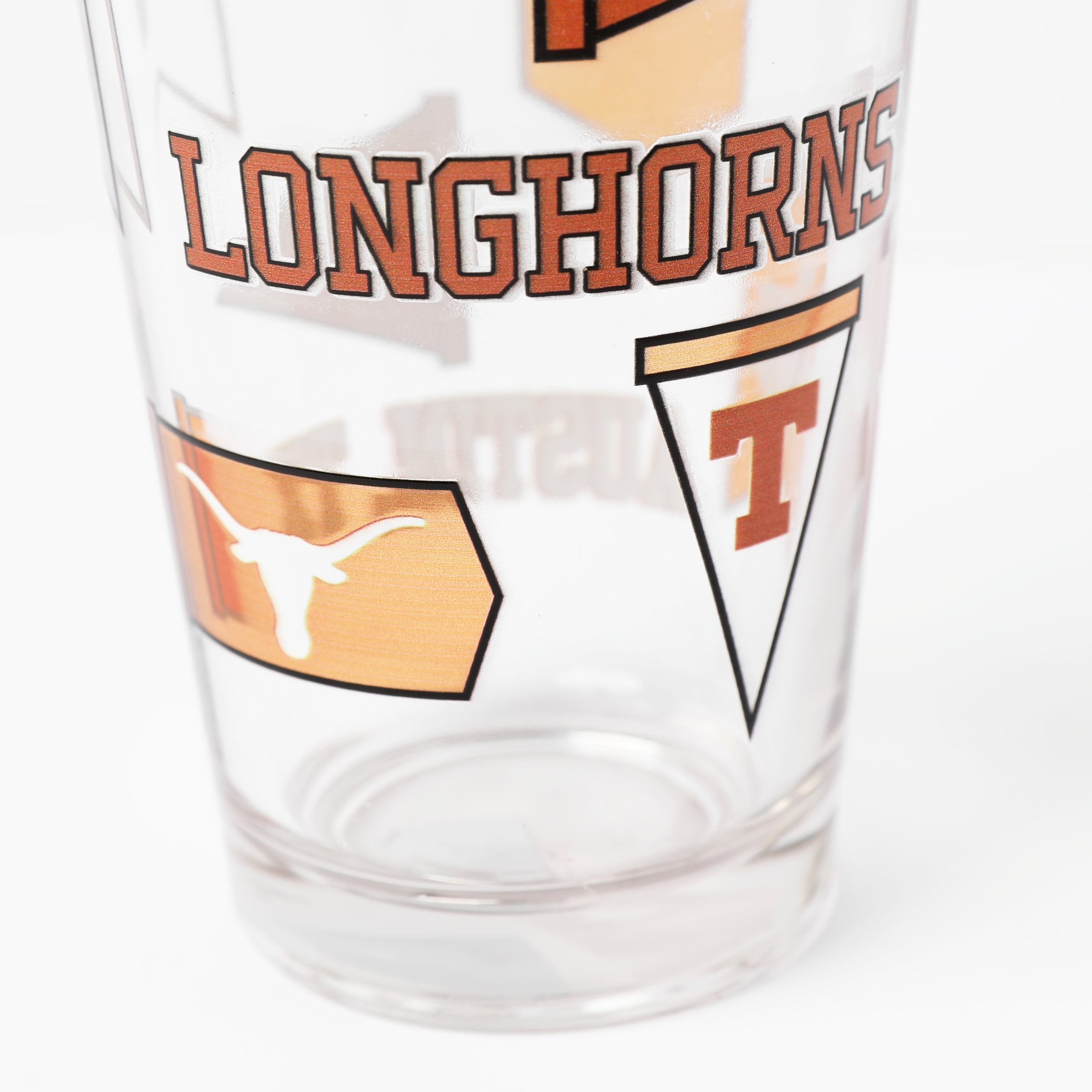 Texas Longhorns Pennant Wrap Pint Glass - 16 oz.
