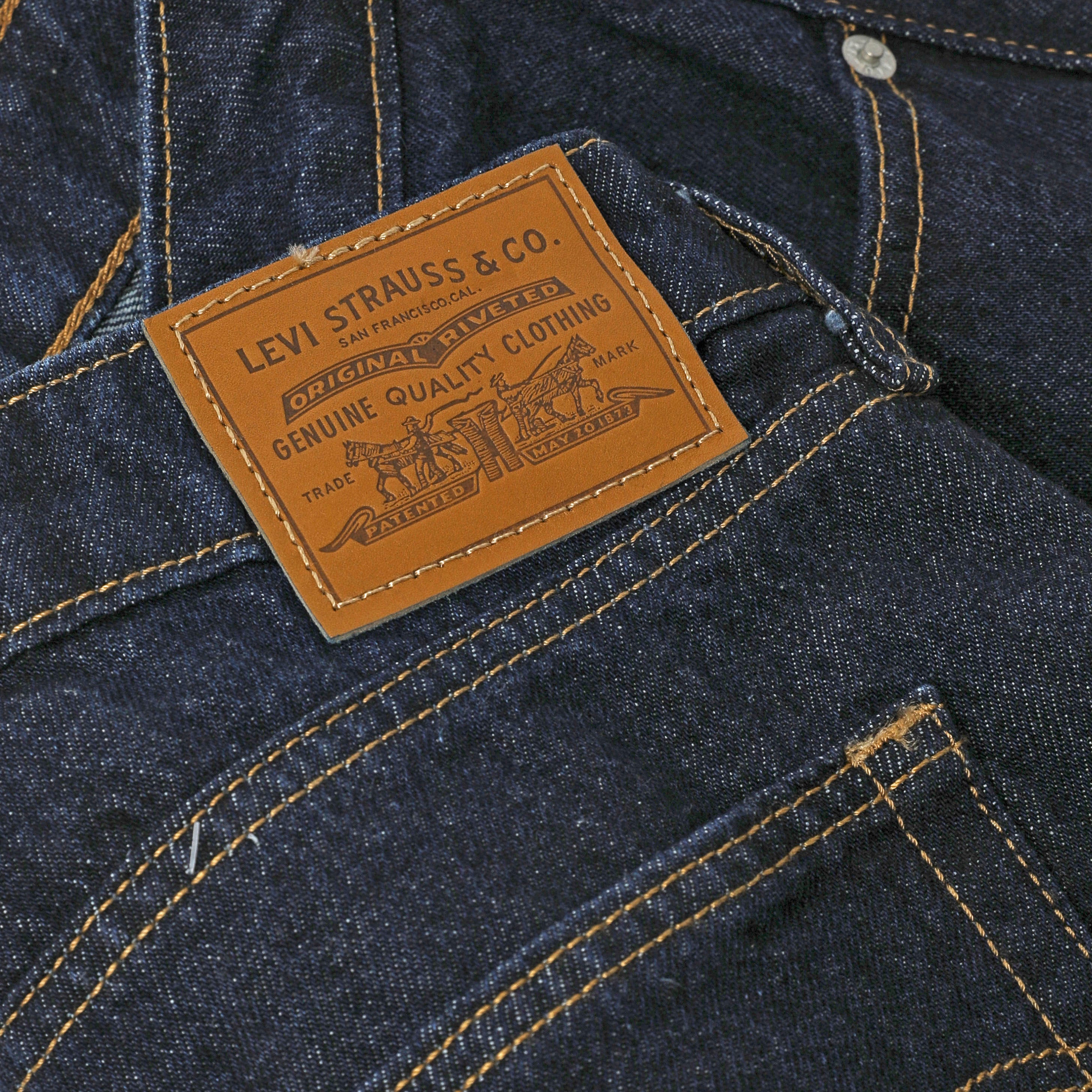 Levi's Women's Low Loose Jeans | University Co-op