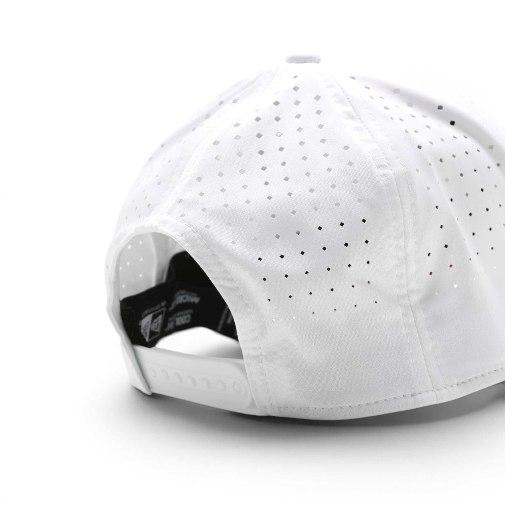 New Era Texas Longhorns 9SEVENTY Stretch Snap Sport Perforated Hat
