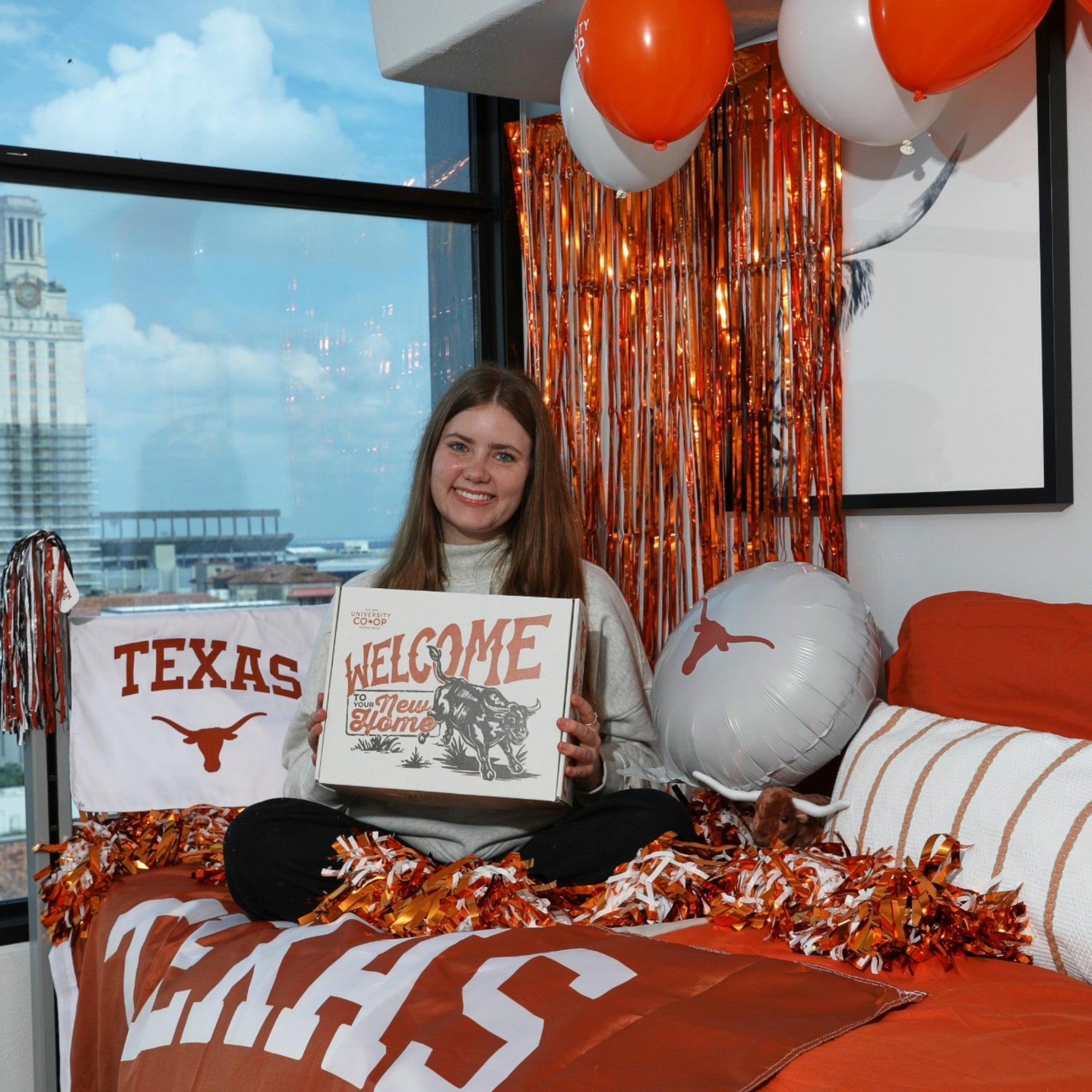 Texas Longhorns Move-In Day Kit