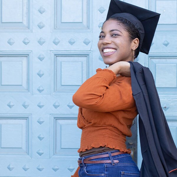 Doctoral Regalia Purchase Priority Ordering Date is Feb 3